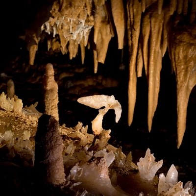 /Grotte du Grand Roc?v1